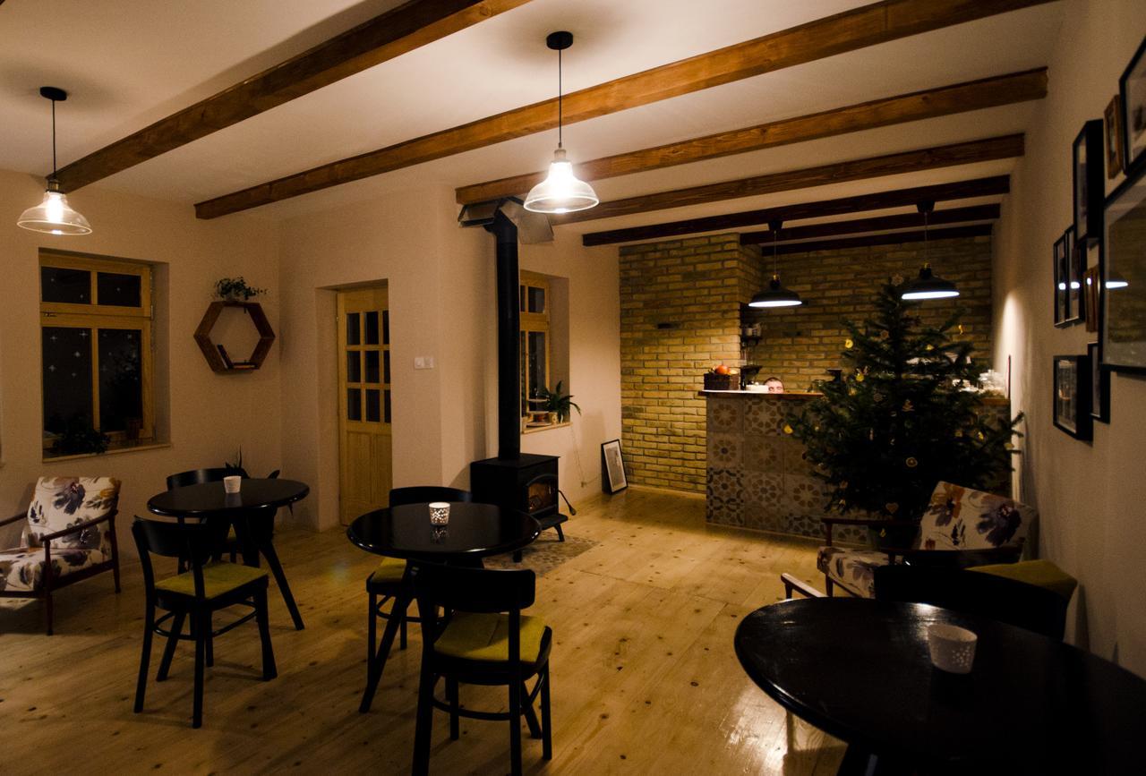 Ethno&Coffee House Tulip Bed and Breakfast Glozan Exterior foto